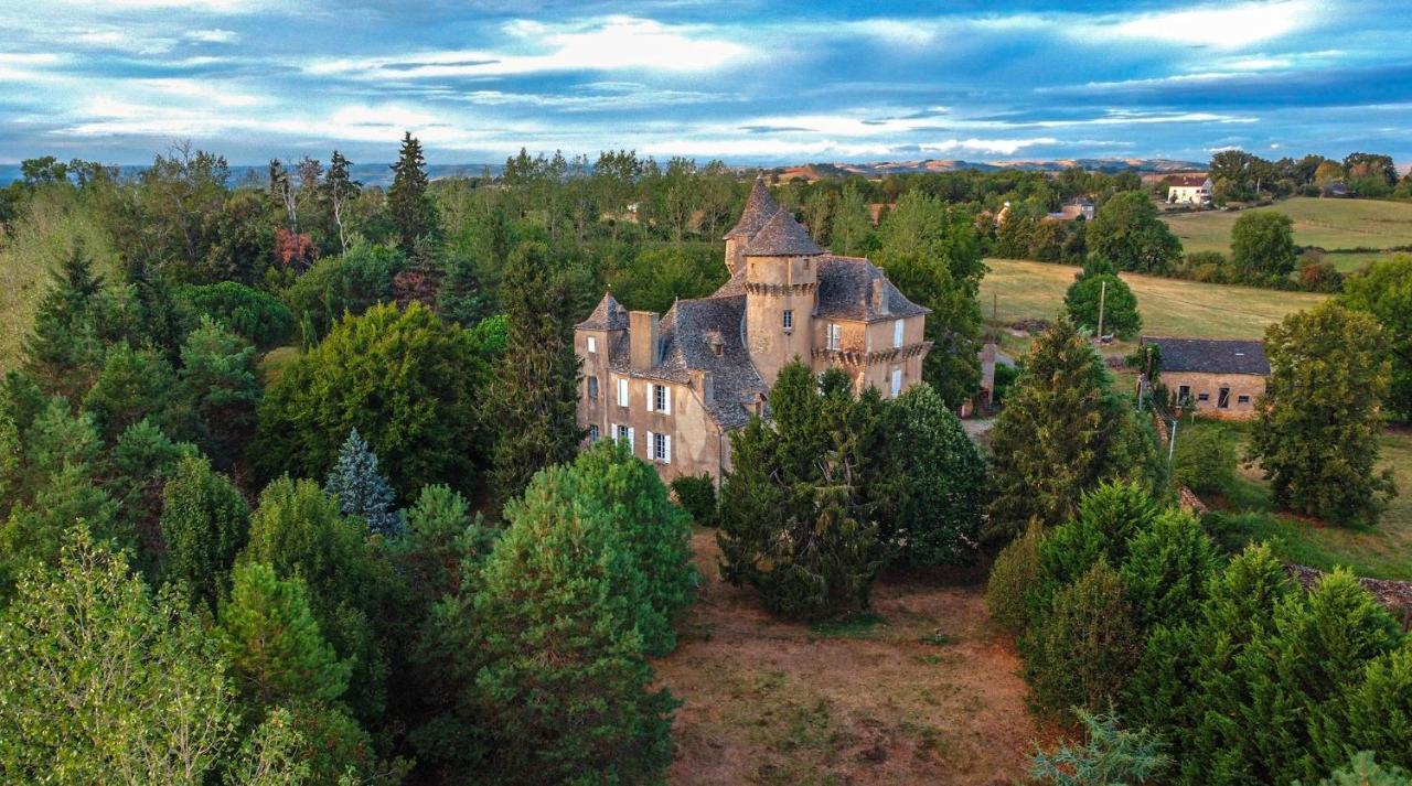 Chateau Garinie 15Th Century Medieval Castle In The South Of France Lugan  Ngoại thất bức ảnh